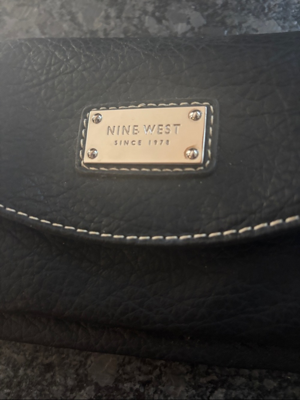 NWT Nine West Black Leather Crossbody Wallet with Chain Strap - Picture 3 of 7